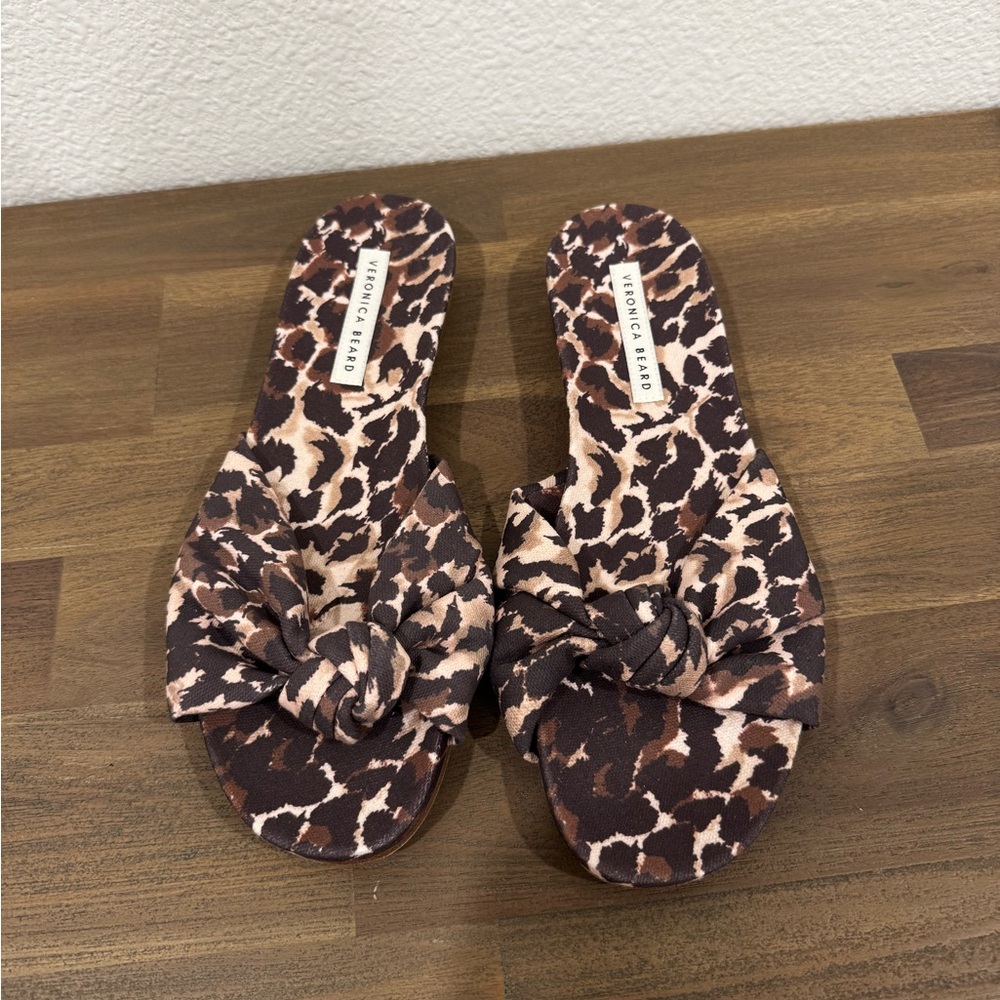 Veronica Beard Women’s Etra Knotted Leopard-Print Canvas Slides size 8M